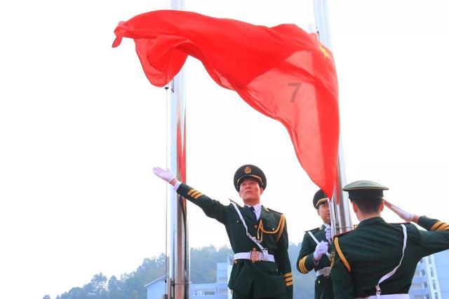 二战日本载有40吨黄金船，被击沉福建海域，打捞时却发现了什么？
